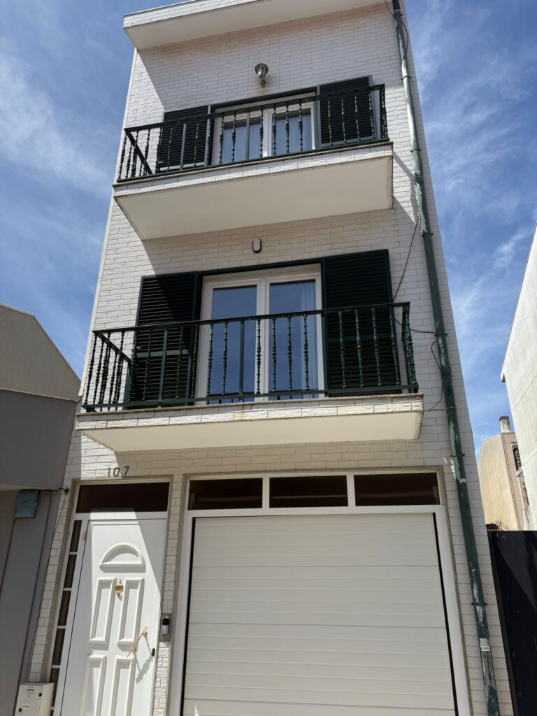 Front view of Vila do Conde Stay holiday home with balconies and private entrance